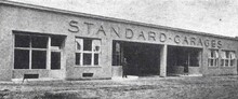 Průčelí Garáží Standard, asi 1947. Zdroj: Ostrava, město uhlí a železa