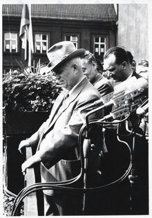N. S. Chruščov při projevu z balkónu Nové radnice. Zdroj: Archiv města Ostravy, Sbírka fotografií. Autor: ČTK