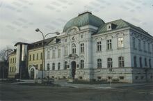 Současná podoba Archivu města Ostravy, vlevo přístavba dokončená v roce 1997. Zdroj: Archiv města Ostravy, Sbírka fotografií