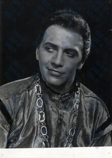 Radim Koval jako Jago v Shakespearově Othelovi, 1957, Zdroj: Archiv města Ostravy, Sbírka fotografií