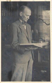 Antonín Záviš ve 40. letech¨ Zdroj: Archiv města Ostravy, fond Záviš Antonín